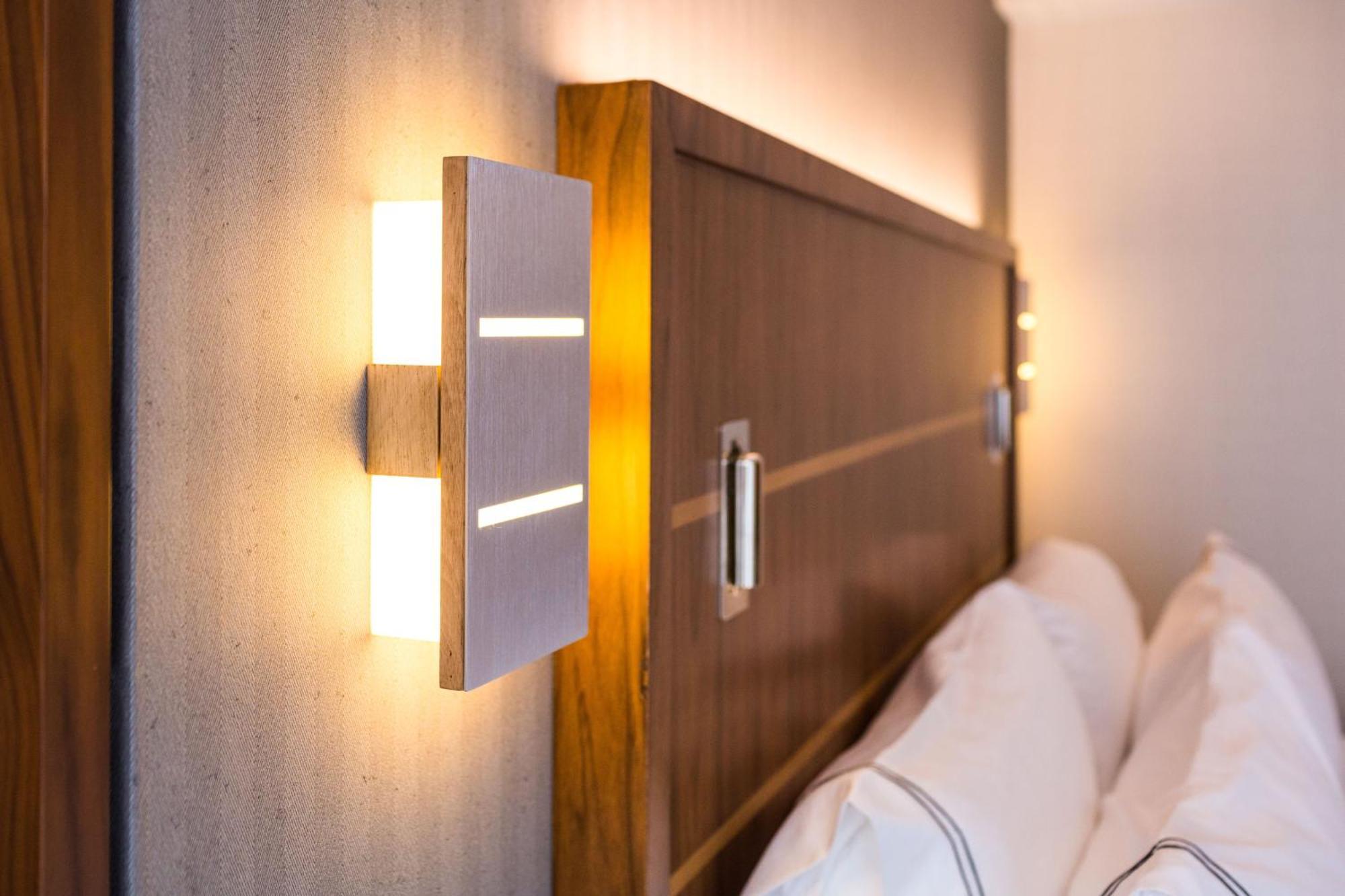 Suite - Mobility Access/Hearing Accessible