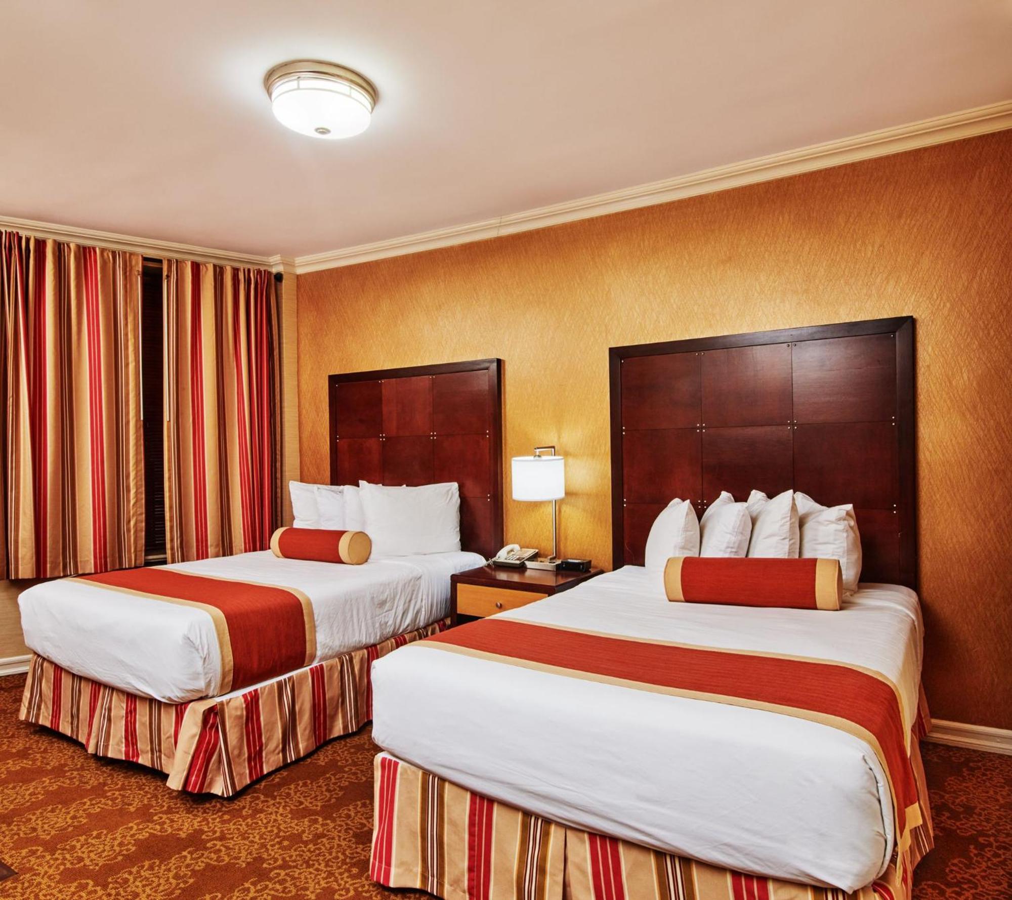 Studio with Two Double Beds,1526003089:JPEG