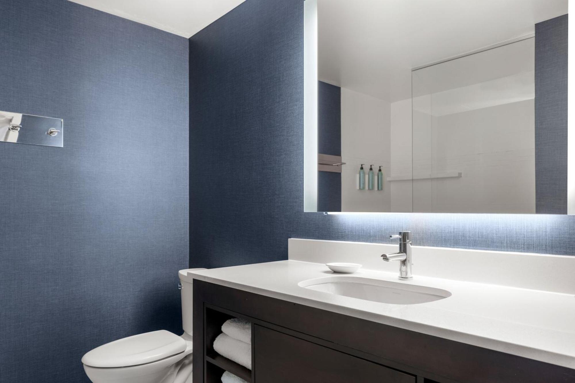 King Studio with Sofa Bed,1611125517:JPEG