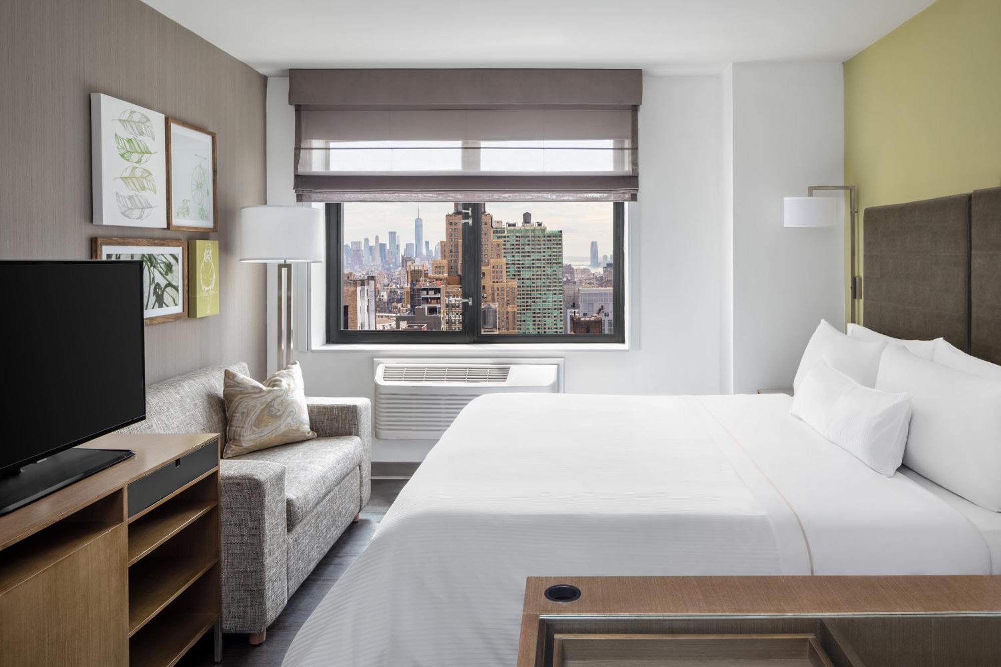 Guest Room, 1 King,1632221077:JPEG