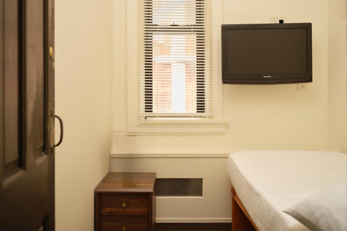 Standard Cabin with Shared Bathroom