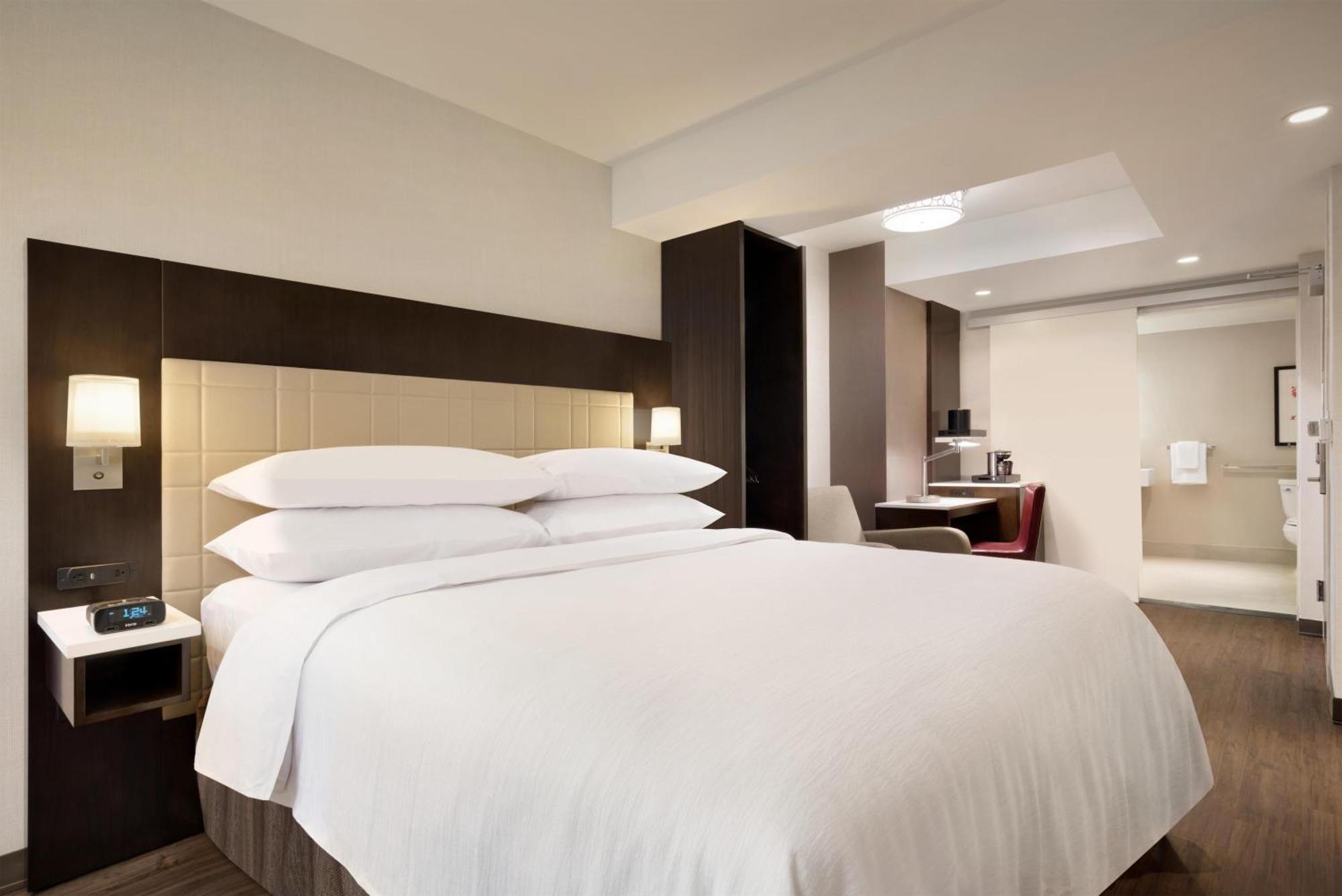 *Renovated* King Studio Suite Mobility Access,1765957735:JPEG