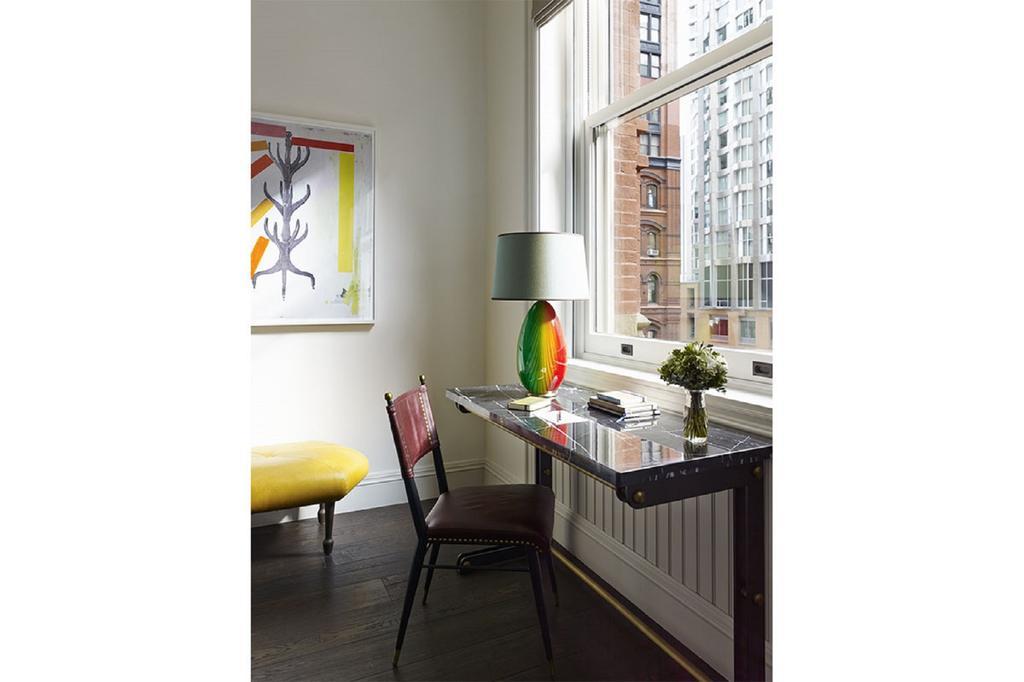One-Bedroom Corner Suite,663249501:JPEG