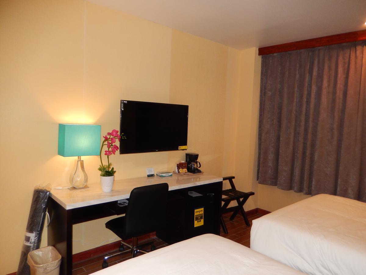 Double Room with Two Double Beds - Non-Smoking
