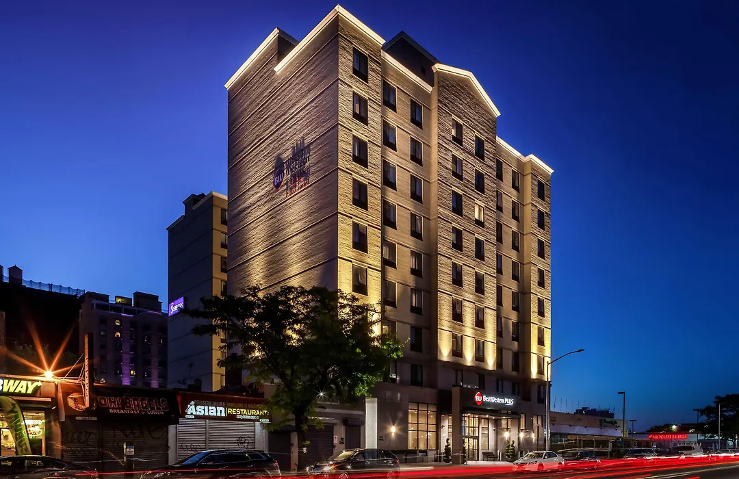 Best Western Plus Plaza Hotel-1