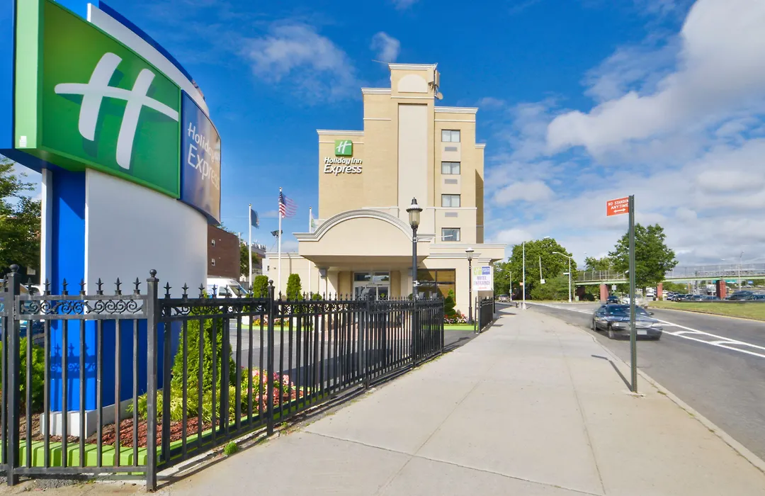 Holiday Inn Express Laguardia Airport, An Ihg Hotel-1