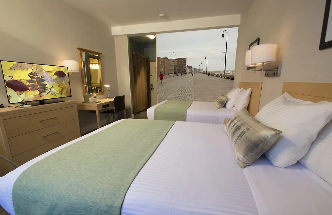 Adria Hotel And Conference Center-1