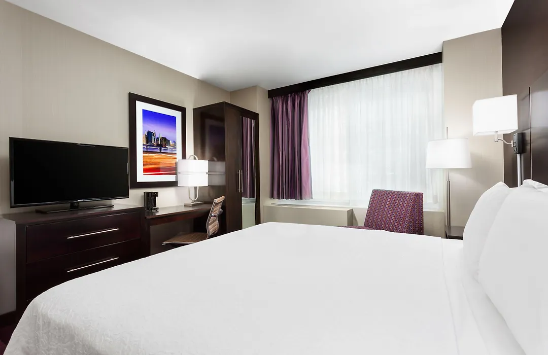 Hampton Inn Times Square Central-1