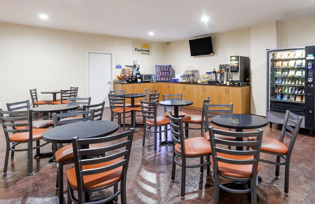 Days Inn By Wyndham Brooklyn Crown Heights-1