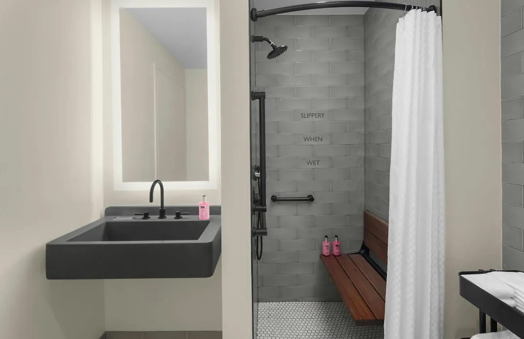 Moxy Nyc Downtown-1