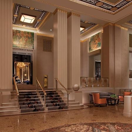 Waldorf Astoria New York Hotel: 5 star Hotel with a Minimum Price 446US