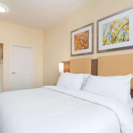 Days Inn By Wyndham Brooklyn Crown Heights-2