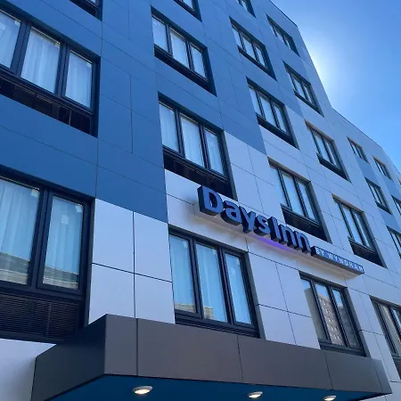 Days Inn By Wyndham Bronx Nyc-2