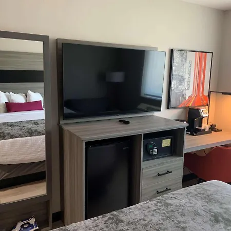 Best Western Plus Brooklyn-Prospect Park-2