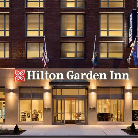 Hilton Garden Inn New York Times Square South: 3 star Hotel with a