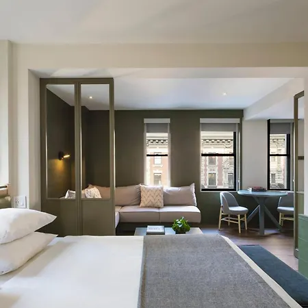 Moxy Nyc Times Square-2