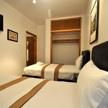Off Soho Suites Hotel-3