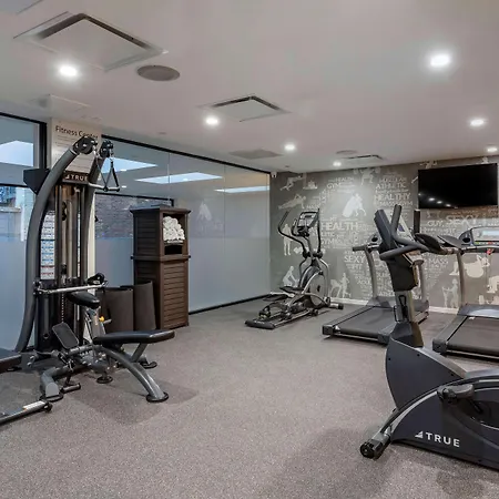 Best Western Plus Soho Hotel-3