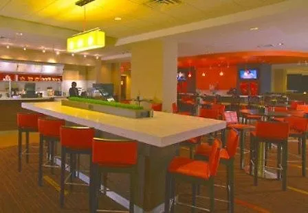 Courtyard By Marriott New York Laguardia Airport-3