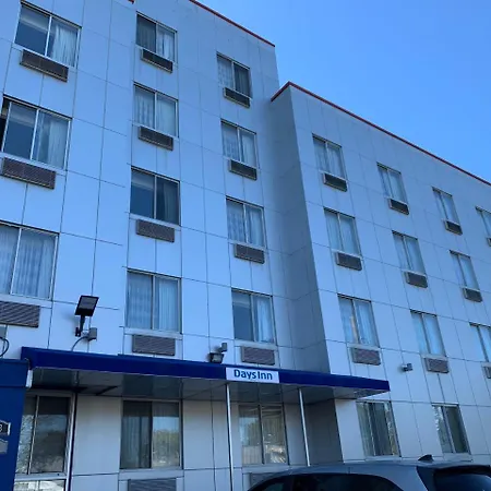 Days Inn By Wyndham Brooklyn Borough Park-3