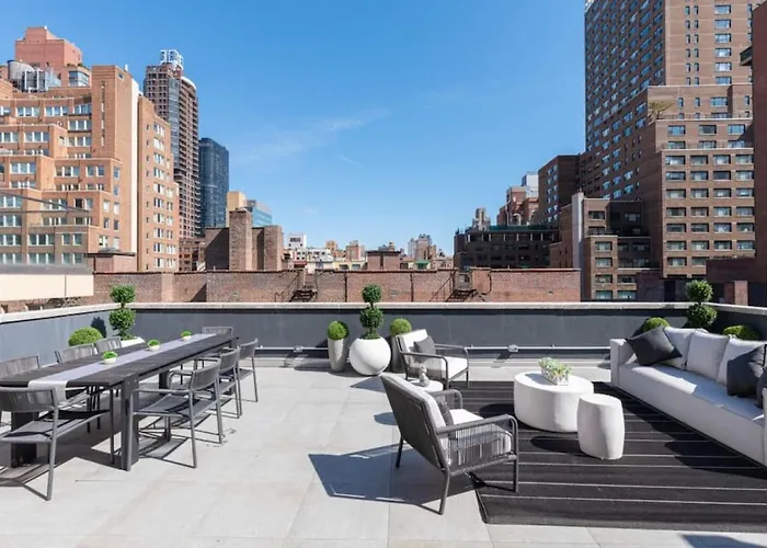 3Br Penthouse With Massive Private Rooftop New York
